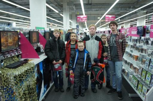 Киберспорт - Фото с турнира по "Сокровищам Монтесумы 3" в Media Markt